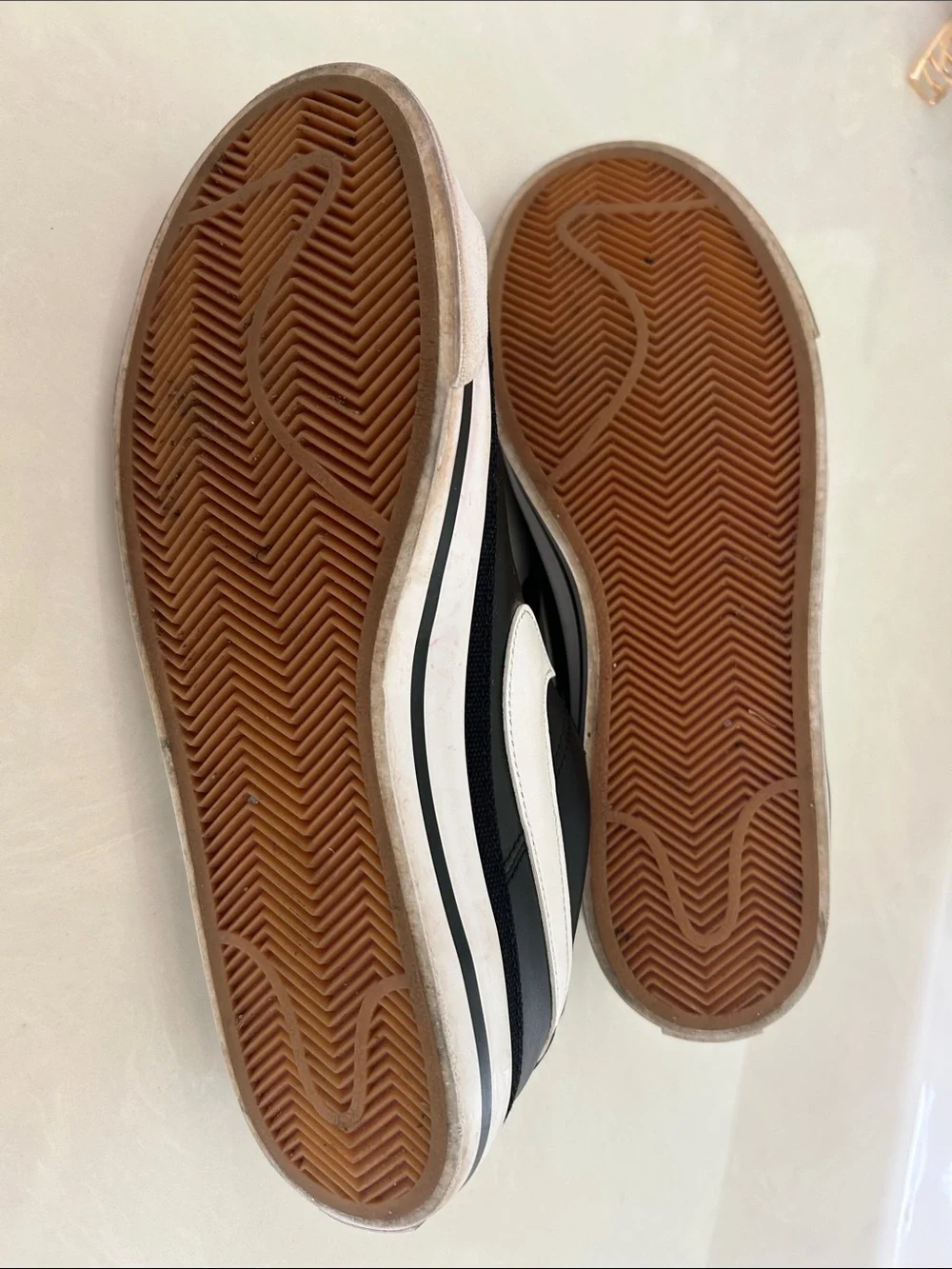 Nike Black & White Low-Top Sneakers with White Swoosh